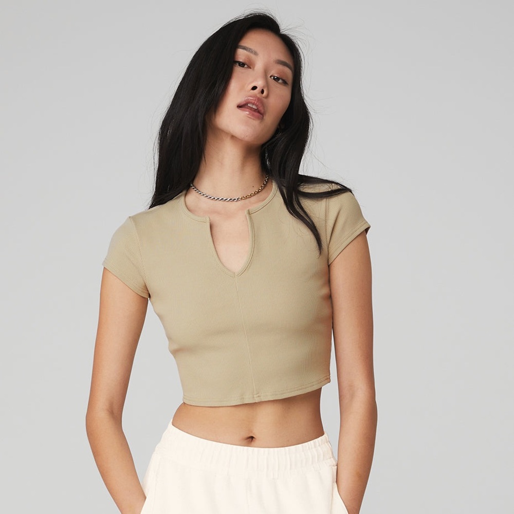 ALO Yoga Tan Crop Top